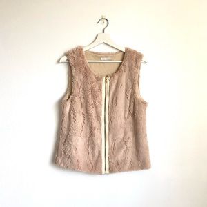 Faquette Tan Beige Faux Fur Zip Up Vest Size Medium Mobwife Boho Y2K Neutral